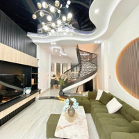 Xoay Vốn Bán Nhà Phạm Văn Hai, Tân Bình -Giá:3.45Tỷ/68M2(5X13.6M). Sổ Sẵn. Gần Chợ Phạm Văn Hai