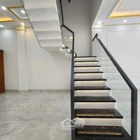 Tôi Cần Bán Gấp Nhà Nguyễn Trãi-P2-Q5 Đang Cho Thuê 35 Triệu/Th. Nằm Gần Đh Sư Phạmdiện Tích84,5M2 Giá Bán 4Tỷ55