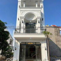 Cần Bán Nhà Phố Ngay 550 Vincom Dĩ An