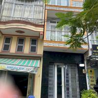 Bán gấp nhà MTNB 8m Lạc Long Quân P3 Q11.