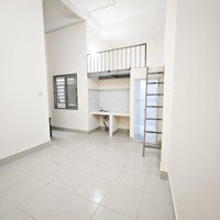 Phòng Gác Cao, Rộng 30M2 - Ngay Đh Gtvt - Làng Tăng Phú Giao Lê Văn Việt