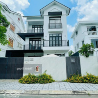Hạ Giá Mạnh 3 Tỷ, Bán Ngay Căn Biệt Thự Vip Kdc Gia Hoà, 1 Trệt 2 Lầu Full Nội Thất, Nhà Mới Đẹp.