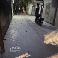 Bán Đất P. Thuỵ Phương, 35M2 Lô Góc, Ngõ Nông, Ô Tô Đỗ Cửa, Giá Bán 3,05 Tỷ