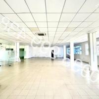 HOT!!! PHÒNG 300 M2 NGAY TRUNG TÂM GIÁ CHỈ 40 TR/THÁNG. LH: OFFICE DANANG – 0935 999 438
