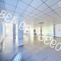 HOT!!! PHÒNG 300 M2 NGAY TRUNG TÂM GIÁ CHỈ 40 TR/THÁNG. LH: OFFICE DANANG – 0935 999 438