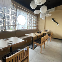 Bán Nhà Mặt Phố Kim Mã, 101 M2, Mặt Tiền 5.2M, Có Thang Máy, View Hồ, 55 Tỷ