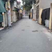 Bán Đất Ngat Sau Sân Bóng Đông Mỹ Thanh Trì. Diện Tích: 56M, Mt3.5M, Ô Tô 7 Chỗ, Sổ Cc, Giá Bán 4.7 Tỷ