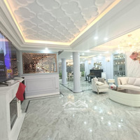 Siêu Phẩm! Lô Góc 3 Thoáng 3 Mặt Tiền, Ô Tô, 72M2X7T, Thang Máy, Full Nt Nhập Khẩu, Giá Tốt Nhất Cg