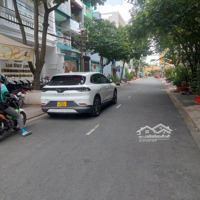 Bán Nhà Mặt Tiền Kd Đường Châu Thới, Quận 10, Diện Tích: 4,8Mx13M, Kc:3 Lầu, Giá:16 Tỷ. Liên Hệ: 0931456378