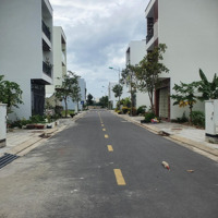 Bán Rẻ Lô Đất Nam Vĩnh Hải, Xung Quanh Nhiều Nhà Xây