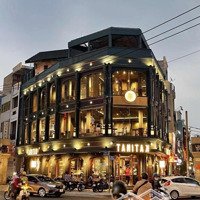 Cho Thuê Nhà Mặt Phố Hai Bà Trưng, Lô Góc, Diện Tích 180M2 X 2 Tầng, View
