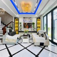 Bán Nhà Lương Hữu Khánh, Phạm Ngũ Lão Q1.Diện Tích85,76M2 Giá Bán 4Tỷ55 Gần Chợ Thái Bình. Đang Chothuê 50 Triệu