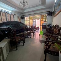 Chính chủ bán nhà căn góc 2 mặt hẻm 6m, trệt lửng 2 lầu st Đào Duy Anh, Phú Nhuận