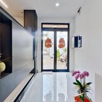 Bán Nhà Riêng Nội Thất Hiện Đại 2 Tầng, Có Phòng Ngủ Dưới T1 & 2 Phòng Ngủ Trên
