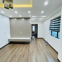 Bán chung cư KĐT_ Đại Thanh, DT 45m2 _ 1 ngủ, căn Góc, SĐCC giá 1,84 tỷ. LH 0978062339