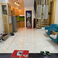 Cho Thuê Nhà 5 Tầng Mới Ngõ 649 Lĩnh Nam, Hoàng Mai