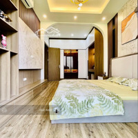 Mặt Ngõ Thông -Đỗ Nhuận - Ô Tô Tránh - Kinh Doanh Đỉnh Cao - 35M2 5 Tầngmặt Tiền4 Quanh 9 Tỷ