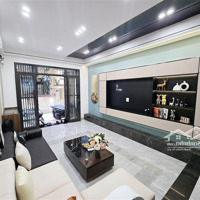 Giữa Phố Hoàng Ngân - Sát Phố Lê Văn Lương Sầm Uất - Phân Lô , Cách Phó 10M 70M X 5 Tầng Thang Máy