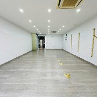 Cho Thuê Nhà Phố Phú Mỹ Vạn Phát Hưng Có Thang Máy 50 Triệu/Tháng Sàn Trống Suốt