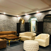 Cho Thuê Biệt Thự Vinhomes Golden River Ba Son, 180 Triệu, 225M2, 4 Phòng Ngủ Đầy Đủ Nội Thất
