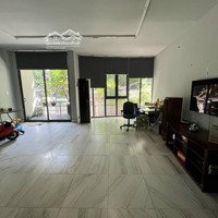 Cho Thuê Nhà 162B Hoa Lan - Ngay Góc Ngã 4 Với Hoa Sứ Khu Phan Xích Long