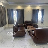 Cần Bán Căn Góc Lớn 2 Ban Công Loại Căn Ít Bán Nhất ,Dt Sàn 176M2 3 Phòng Ngủ 2 Vệ Sinh,Gia 7Ty5 : Liên Hệ: 0909664633