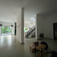 Biệt Thự Lô Góc, 2 Mặt Ngõ, Vị Trí Siêu Đẹp. Vào Thuê Ngay