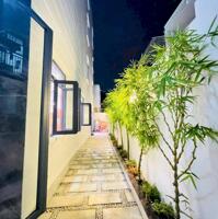 Nhà 4 Lầu hai mặt tiền hẻm xe hơi 50m ra Mặt Tiền đường Hiệp Bình gần đại lộ Phạm Văn Đồng