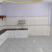 Bán nhà 1 trệt 2 lầu, 1 tum, gần đường Đồng Khởi kp2 Phường Trảng Dài.