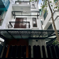 Cực Hiếm Phố Vương Thừa Vũ 60M2 Ô Tô Đỗ Cửa 14,65 Tỷ Mặt Tiền 4,5M