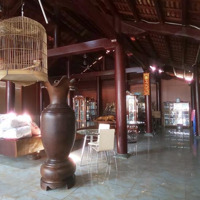 Bán Khách Sạnmặt Tiềngần Hoàng Hữu Nam, Tân Phú, Q9(Cũ),Diện Tích18X48M, 40 Phòng, Đất Rộng, Shr, 54 Tỷ(Tl)