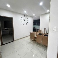Căn Hộ 2 Phòng Ngủ80M2 Full Nội Thất Ngay Cv Lê Thị Riêng, Quận 10