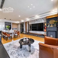 2025- Gia Đình Mình Cần Bán Căn Góc 145M2 Chính Chủ View Hồ Giảng Võ, Căn Đẹp Nhất Giá Rẻ!