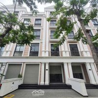 Bán Biệt Thự The Manhattan, 12,5 Tỷ, 96M2, Vinhomes Grand Park, Tp. Thủ Đức, Tp.hcm - Hot!
