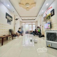 Bán Nhà 2 Lầu Quận Tân Phú - 70M2 - Sân Rộng - 3Pn