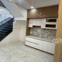 Nhà 3 Tầng Vip Mới Hoàn Thiện Mặt Tiền Đường Phù Đổng Đối Lưng Với Phạm Hùng