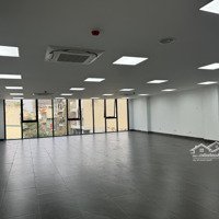 Cho Thuê Nhà Mặt Phố Trung Hoà,Diện Tích120M2 X 6 Tầng,Mặt Tiền6M, Nhà Đẹp Thông Sàn, Mọi Mô Hình, 90 Triệu