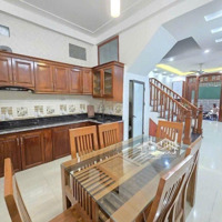 Bán Nhà Việt Hưng 40M,4Ngủ,Lô Góc,Hai Thoáng,Gần Ô Tô,5Xty