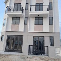 Bán Nhà Ở Xã Hội Liền Kề 1 Trệt 2 Lầu, Tpm Bình Dương Tặng Full Nội Thất Ht Ls 6.6% Cố Định 25 Năm
