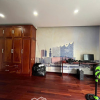 Nguyên Căndiện Tích5 X 21M,Hầm + 4 Lầu,Thích Hợp Vừa Ở Vừa Làm Văn Phòng 4 Phòng Ngủ5 Wc Tại Vạn Phúc City.