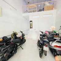 Nhà 2 Tầng - Hẻm Xe Hơi - 4X15.5M - Bán Đất Tặng Nhà - Chỉ 4. X Tỷ Tl
