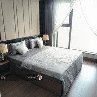 Cho Thuê Chcc Green Diamond - 93 Láng Hạ, Đống Đa, 91,78M2, 2 Phòng Ngủ Giá Bán 25 Triệu, Đồ Đẹp. Liên Hệ: 0983 951 407