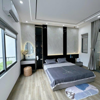 Chủ Bán Gấp Nhà Hẻm 6M Bạch Đằng - Tb. Giá Bán 2Tỷ98. Diện Tích: 55,2M2. Đang Cho Thuê 19 Tr/Th, Sổ Riêng, Sẵn