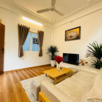 Cô Chủ Nhà Cần Bán Gấp Nhà Ở Nguyễn Văn Công - Gv. Giá Bán 2Tỷ8. Diện Tích: 34M2 Cho Thuê 15 Triệu/Th Sổ Riêng