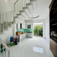 Hàng Hot, Nhà Đẹphẽm Xe Hơinguyễn Quý Anh, Tân Phú. Giá Bán 2Tỷ 980 Triệu,Diện Tích40M2