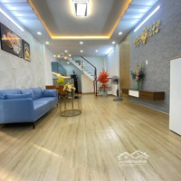 Chủ Ngộp Cần Bán Gấp Nhà Hẻm 6M.sư Vạn Hạnh-Q10. Giá Bán 2Tỷ8 Diện Tích: 42M2. Đang Cho Thuê 18 Triệu/Th. Sổ Đẹp