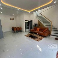 Bán Nhà 2 Mặt Tiền Kiệt Ô Tô Cách Mạng Tháng 8, Nhà Mới, Full Nội Thất