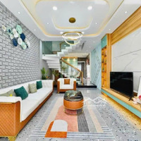 Do Cần Bán Gấp Nhà Ở Đường Trần Văn Đang, Phường 11, Quận 3, Giá Bán 3 Tỷ 290 Triệu , Diện Tích 55M2