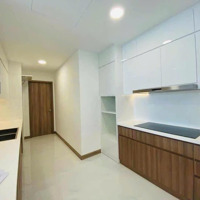 Hiếm 3 Phòng Ngủ 2 Vệ Sinh- 130M2 - Nội Thất Cơ Bản - View Landmark81 Và Sông Sài Gòn