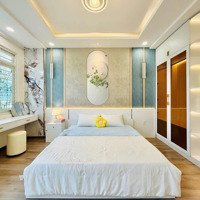 Bán Nhà Ở Đường Cách Mạng Tháng Tám, Phường 4, Quận 3, Giá Bán 2 Tỷ 700 Triệu